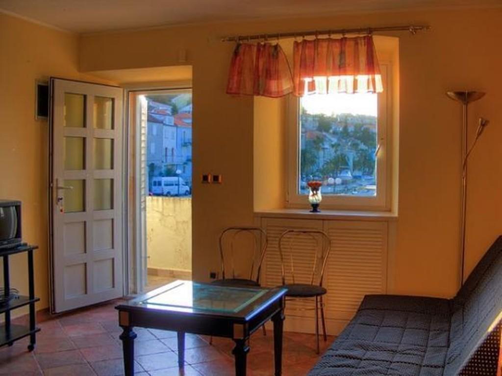 Apartment Pomirenja Korcula Town Room photo